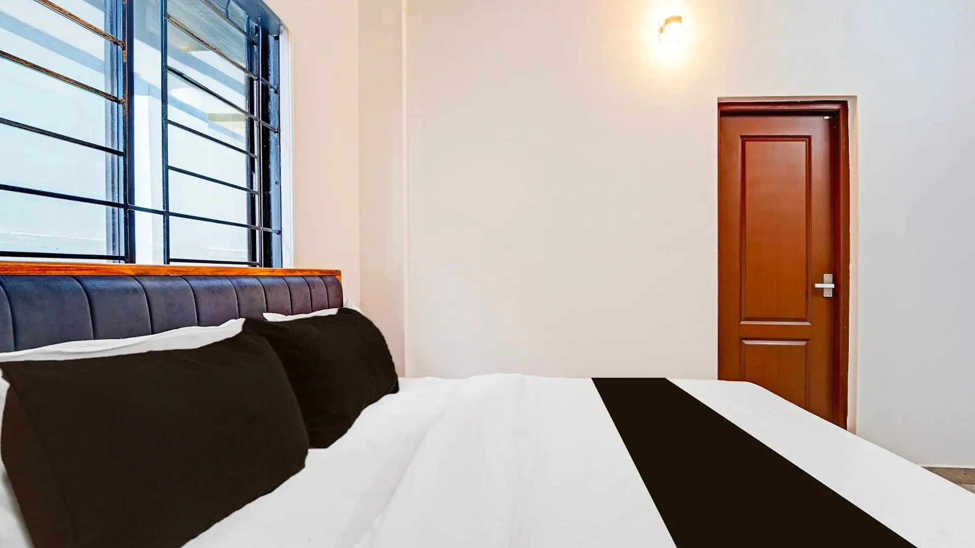 ****  Super Hotel O Kalamassery Near Medical College Kochi Inde